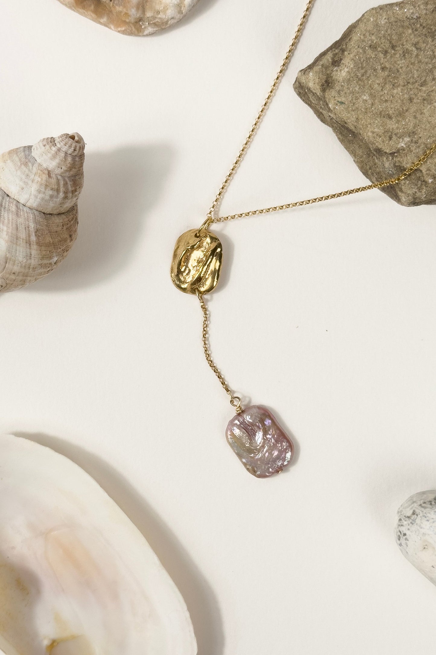 Kypros Pink Pearl Necklace