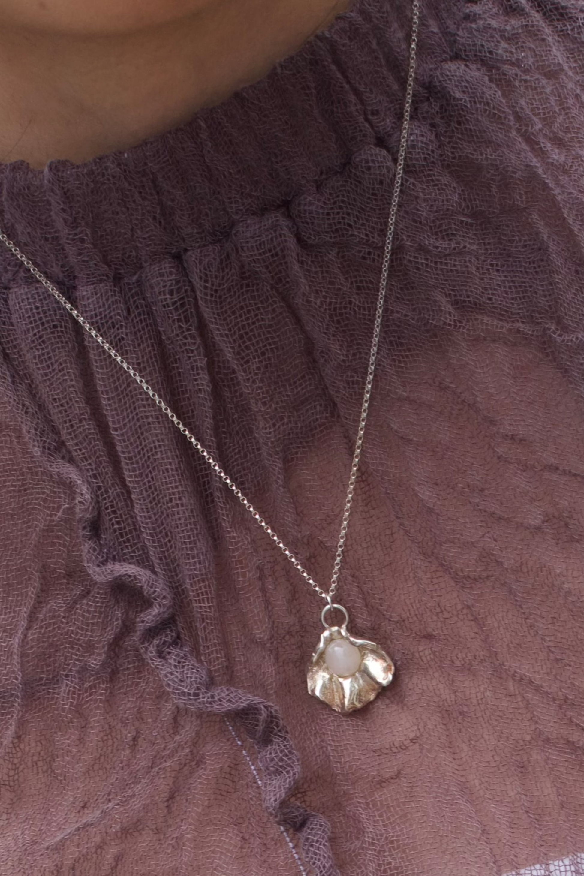 Dione Rose Necklace - Hanifah Jwellery